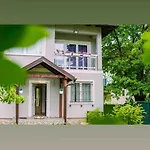 Sweet Family Villa Doglodi